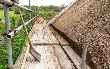 advantages of Tre Beferad thatch roofing